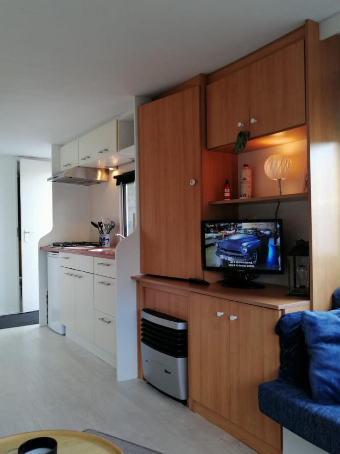 Stacaravan Op 5 Sterren Vakantiepark De Kuilart Friesland Aan Het Meer Met Zwembad 5P 237 Koudum Exteriér fotografie