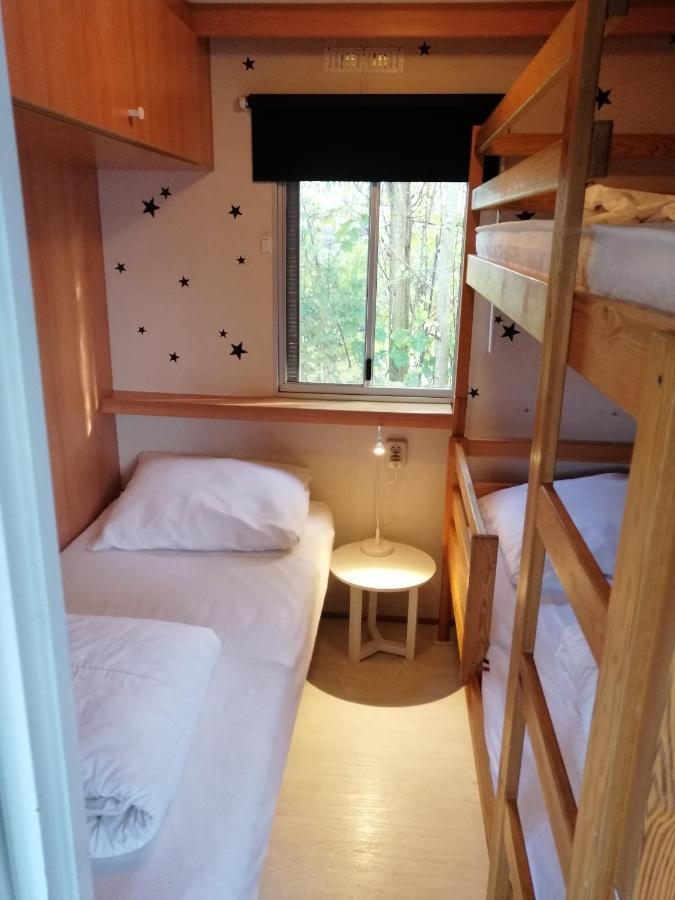 Stacaravan Op 5 Sterren Vakantiepark De Kuilart Friesland Aan Het Meer Met Zwembad 5P 237 Koudum Exteriér fotografie